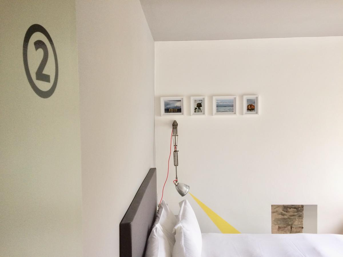 The Blue Door Bed & Breakfast New Quay Екстериор снимка